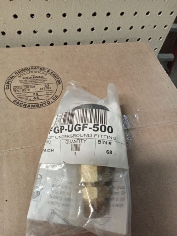 1/2" Male pipe thread adaptor (each box)