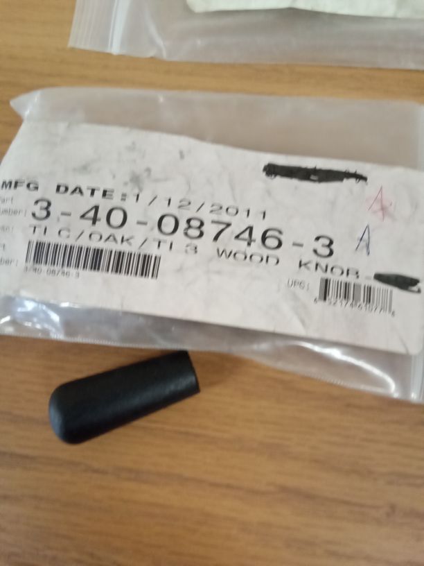 Wooden knob ( Ash door ) for the Oakwood stove