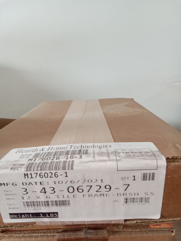 TL 300 Tile Retainer