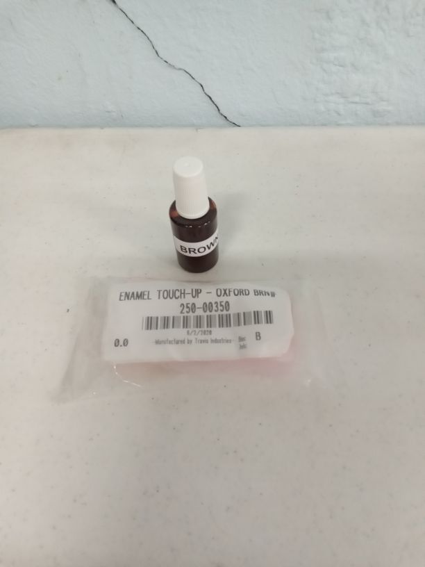 Enamel Touch-up Oxford Brown