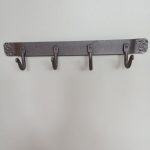 Wooden 4 hook wall mount rack